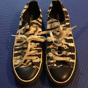 LIMITED EDITION Converse All Stars